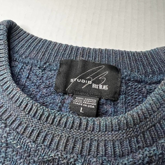 Studio Bill Blass Vintage Sweater - Picture 4 of 6